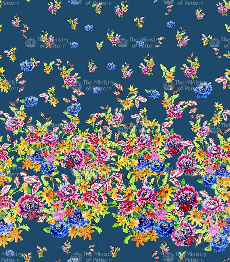 Border Floral 4062 - The Ministry Of Pattern - Patternsforlicensing-textilestudio-printdesignstudio-trendinspiration-digitalprintdesign-exclusivepattern-printtrends-patternoftheweek