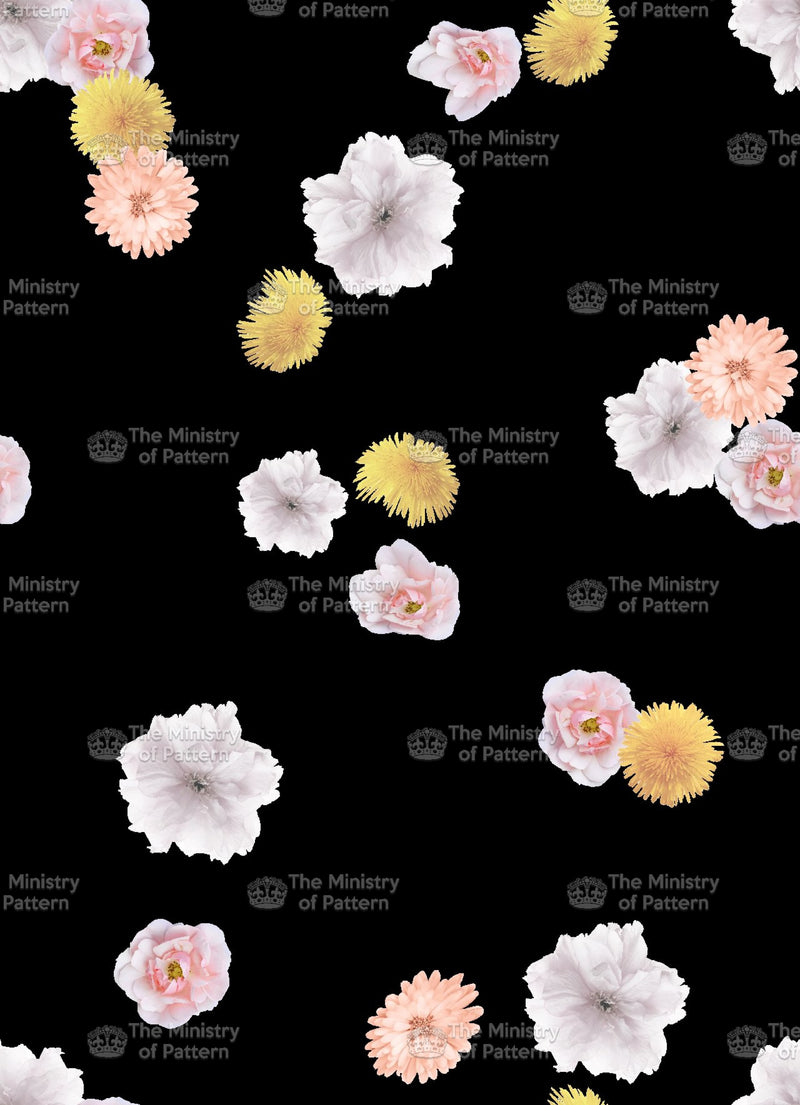 Cut Out Digital Flowers - The Ministry Of Pattern - Patternsforlicensing-textilestudio-printdesignstudio-trendinspiration-digitalprintdesign-exclusivepattern-printtrends-patternoftheweek