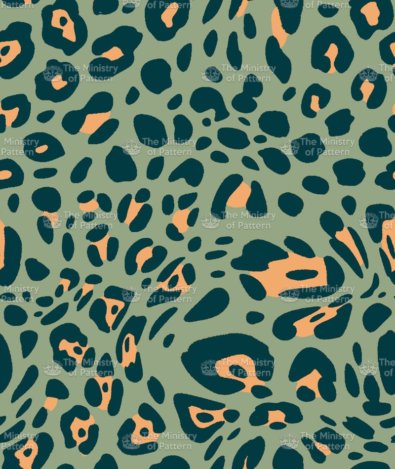 Graphic Distorted Leopard
